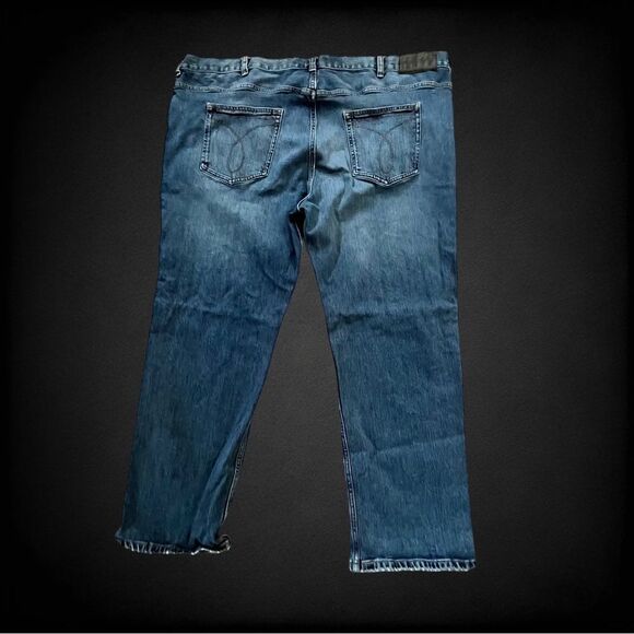 Calvin Klein Relaxed Straight Leg Jeans Size 48x30 - Picture 2 of 8